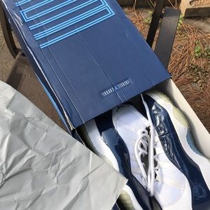 AIR JORDAN 11 MIDNIGHT NAVY